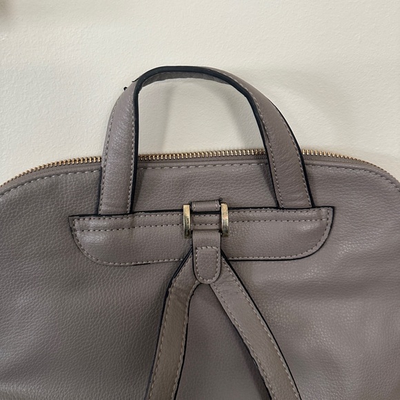 Purse Backpack - Picture 2 of 7